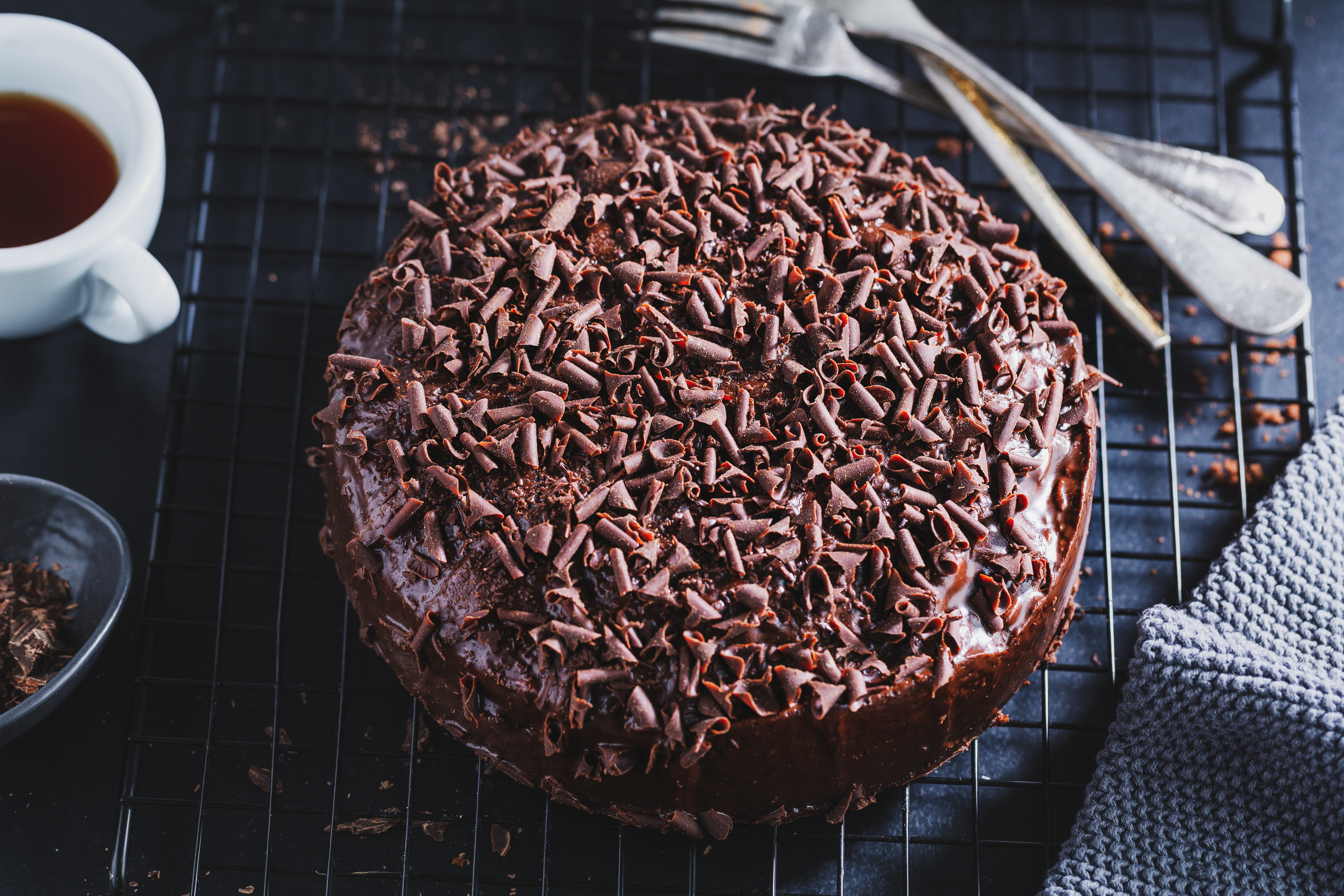 moist chocolate cake